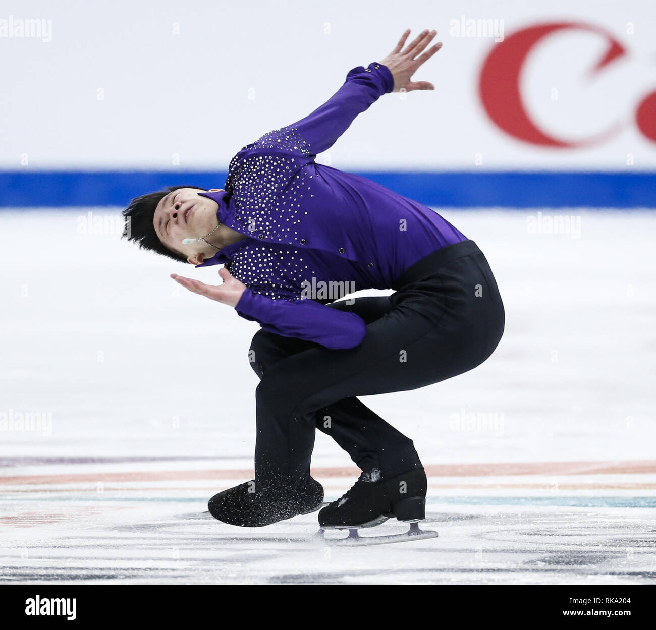 Los Angeles, California, USA. Il 9 febbraio, 2019. Leslie uomo Cheuk di Hong Kong della Repubblica popolare cinese compete in uomini pattinaggio gratuito durante il ISU quattro continenti la figura pattinare campionato a Honda Center di Anaheim, California il 9 febbraio 2019. Credito: Ringo Chiu/ZUMA filo/Alamy Live News Foto Stock