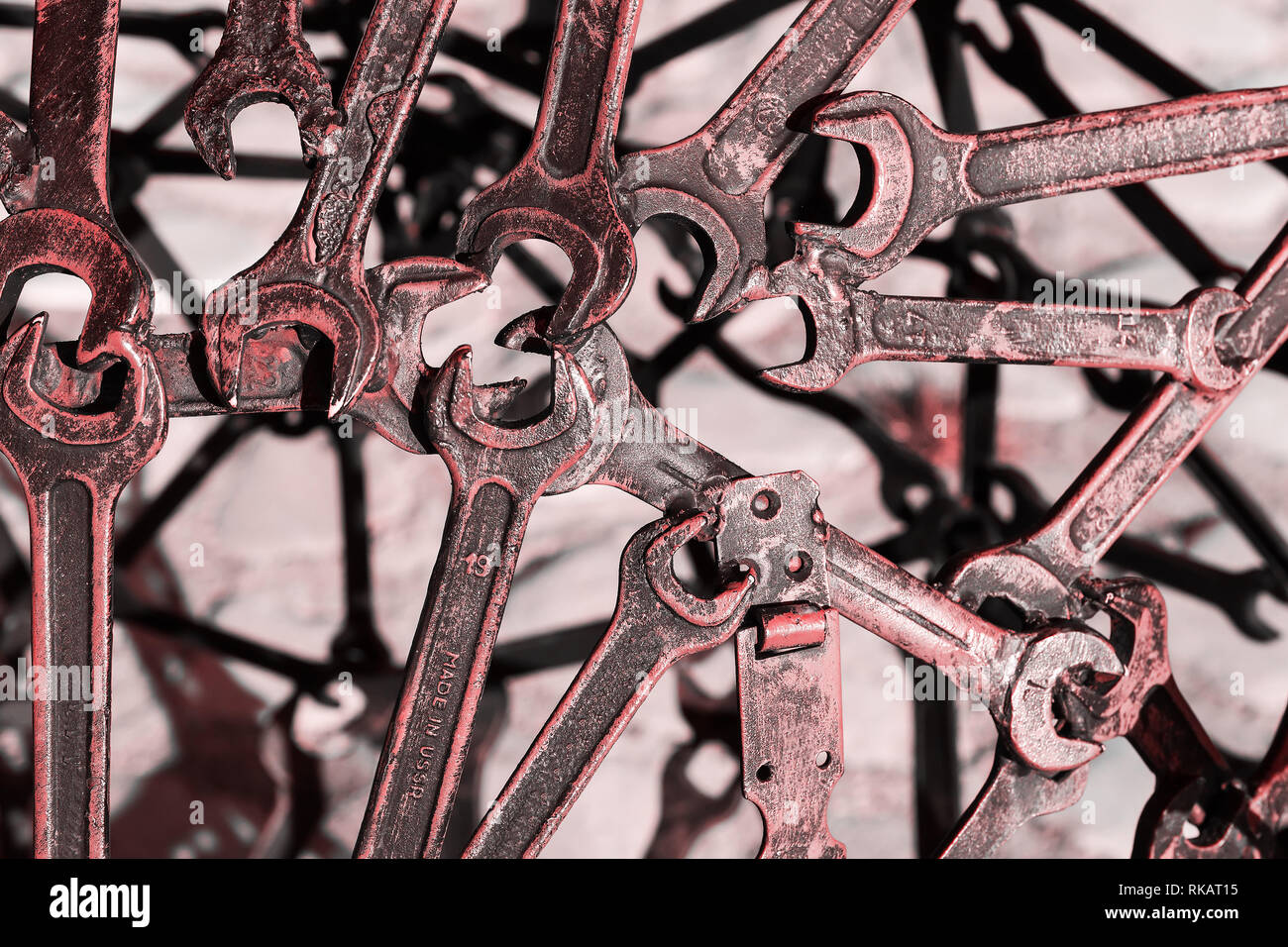 Moderne abstract background industriale dal metallo saldato chiavi. Steampunk stile. Immagine dai toni Foto Stock