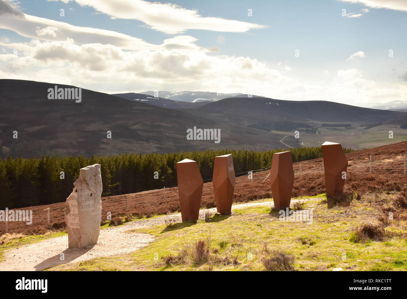 Scultura Moderna nel Parco Nazionale di Cairngorms paesaggio, Scozia Foto Stock