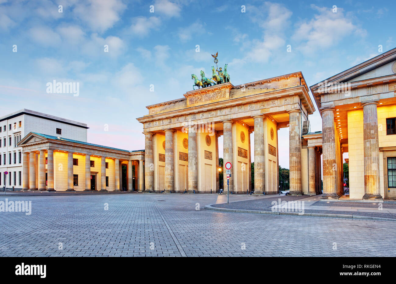 Branderburger Tor- Porta di Brandeburgo a Berlino, Germania Foto Stock