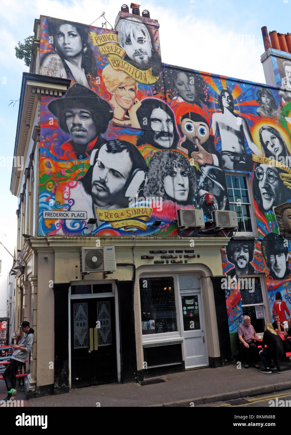 Dead Pop, Musica icone, parete del Prince Albert Pub, Federico Place, Brighton East Sussex, sud-est dell' Inghilterra, Regno Unito, BN1 4ed. Foto Stock