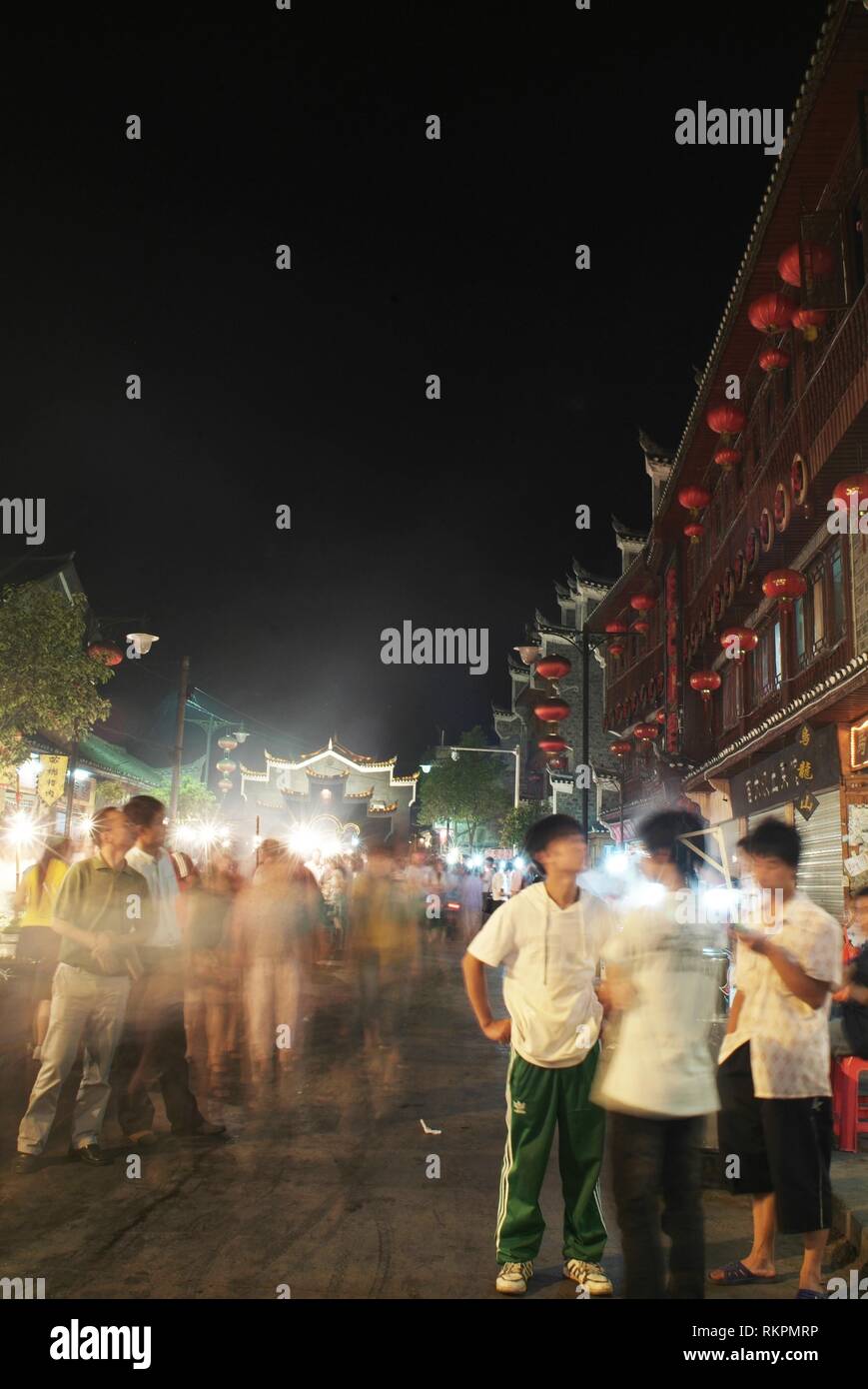 Il mercato notturno di Fenghuang. Foto Stock