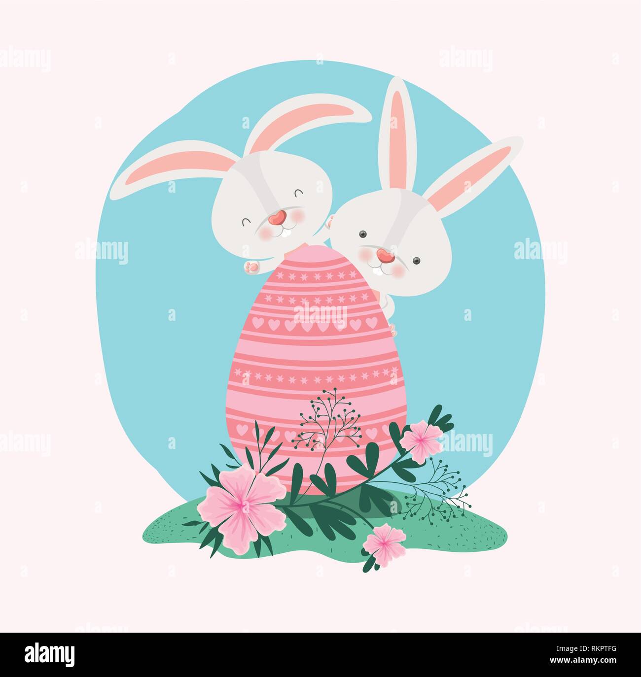 Graziosi conigli con uova dipinte e fiori nel giardino Illustrazione Vettoriale