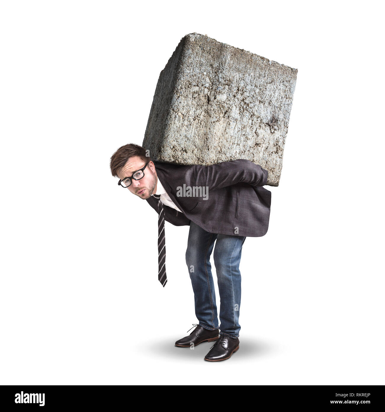 Imprenditore portando una grande e pietra pesante sulla sua schiena Foto Stock