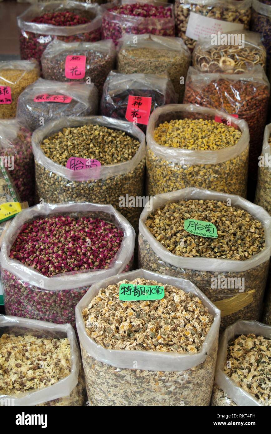 Tè in vendita in un mercato di Guangzhou, Cina. Foto Stock