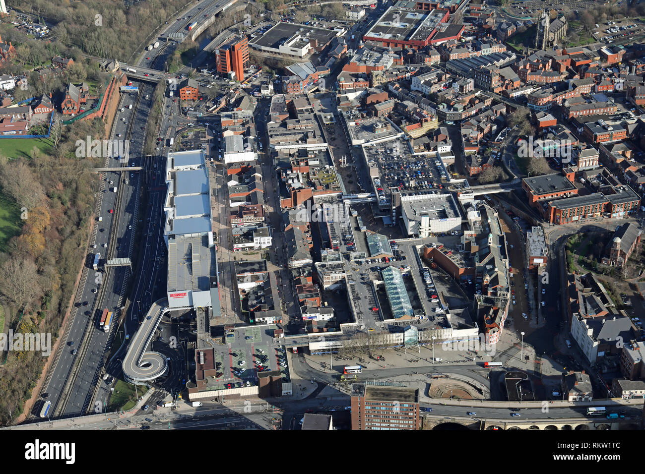 Vista aerea del Merseyway Shopping Centre in Stockport centro città vicino a Manchester Foto Stock