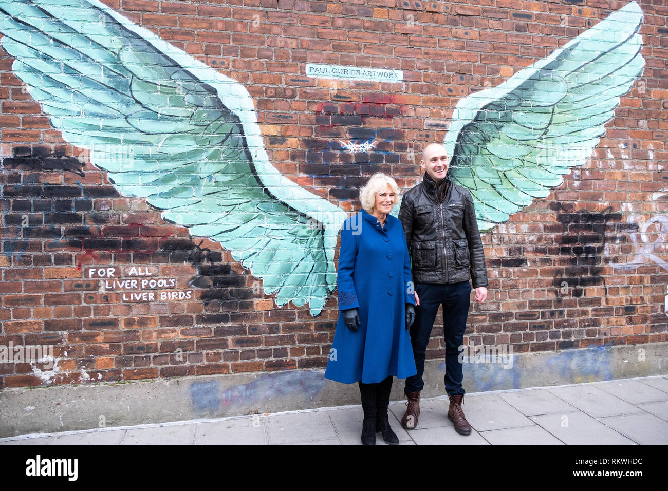 Liverpool, Regno Unito. 12 FEB 2019: la duchessa di Cornovaglia la visita di Liverpool Baltic Triangle Martedì, 12 febbraio 2019, come parte di una visita alla città. Sua Altezza Reale si è incontrato con artista Paul Curtis e visto anche il suo murale intitolato " per tutti di Liverpool Uccelli di fegato". Credito: Christopher Middleton/Alamy Live News Foto Stock