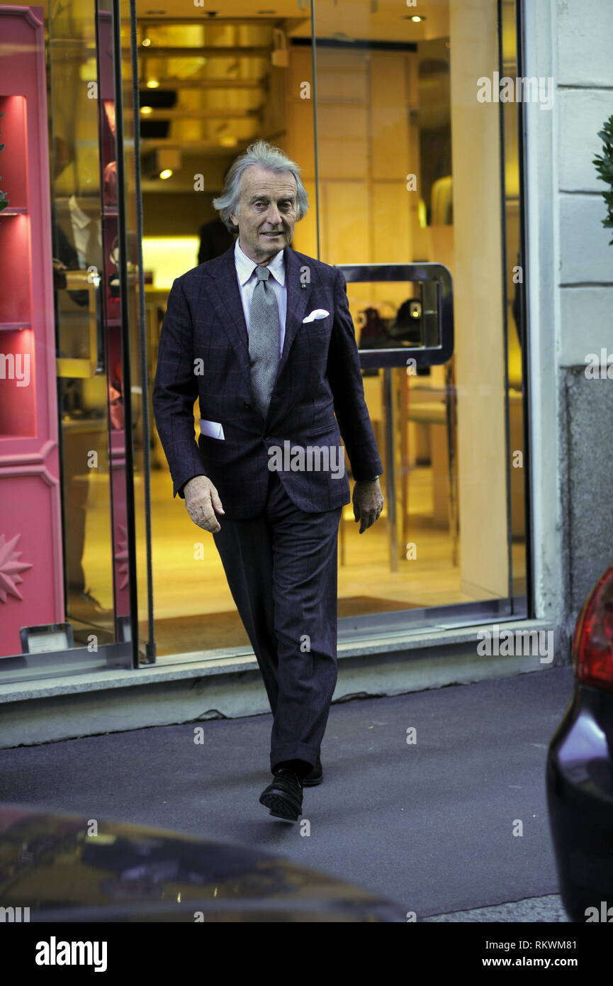 Milano, Luca Cordero di Montezemolo in centro Avv.Luca Cordero di  Montezemolo passeggiate per le strade del centro e poi si va a visitare il  'ROGER VIVIER' boutique, di proprietà della famiglia della