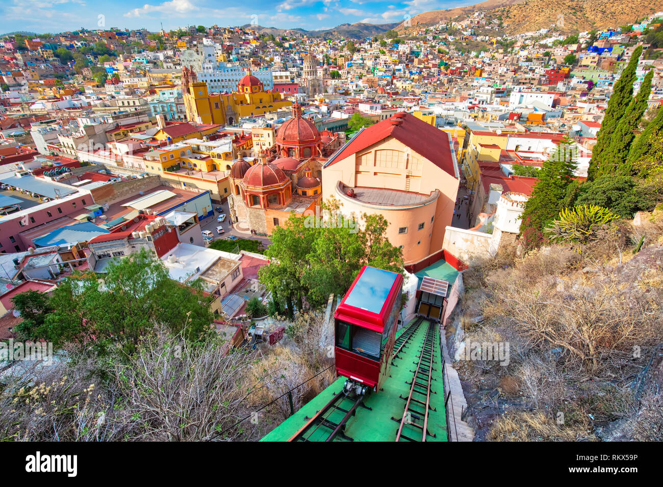 Guanajuato, paesaggistica città lookout e viste panoramiche dalla funicolare di città Foto Stock