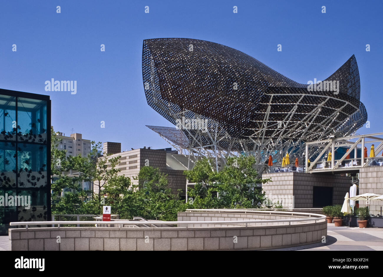 Barcellona, Vila Olimpica, Olympisches Dorf, 'Fisch' von Frank O. Gehry, 1992 - Barcellona, Vila Olimpica, "Pesce" da Frank O. Gehry, 1992 Foto Stock
