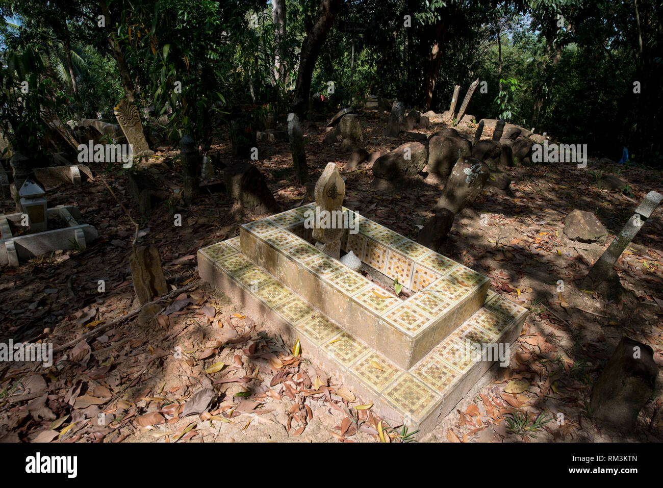 Cimitero, vicino a Corte suprema, Bandar Seri Begawan, Brunei Foto Stock