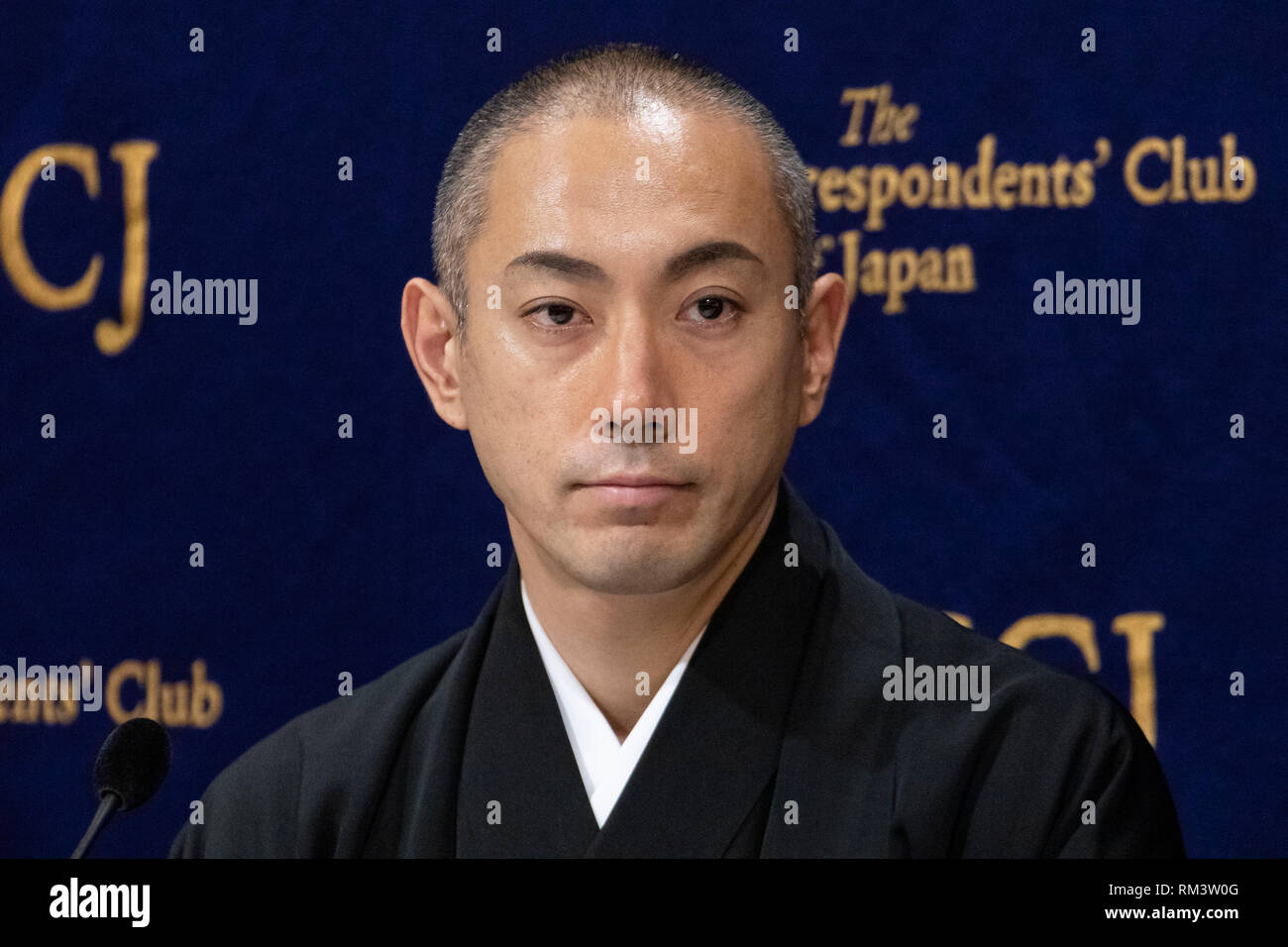 Attore Kabuki Ichikawa Ebizo XI assiste ad una conferenza stampa presso i corrispondenti stranieri' Club del Giappone il 13 febbraio 2019, Tokyo, Giappone. Ebizo XI, il cui vero nome è Takatoshi Horikoshi è venuto al Club per dare il suo pensiero su come modernizzare il Kabuki e proteggendo le sue tradizioni. Credito: Rodrigo Reyes Marin/AFLO/Alamy Live News Foto Stock