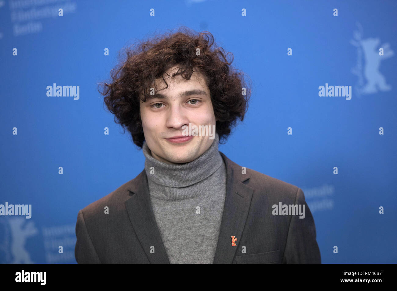 Berlino, Germania. Xiii Febbraio, 2019. 69Berlinale: Photocall concorrenza 'Synonymes' (sinonimi): Quentin Dolmaire, attore. Credito: Jörg Carstensen/dpa/Alamy Live News Foto Stock