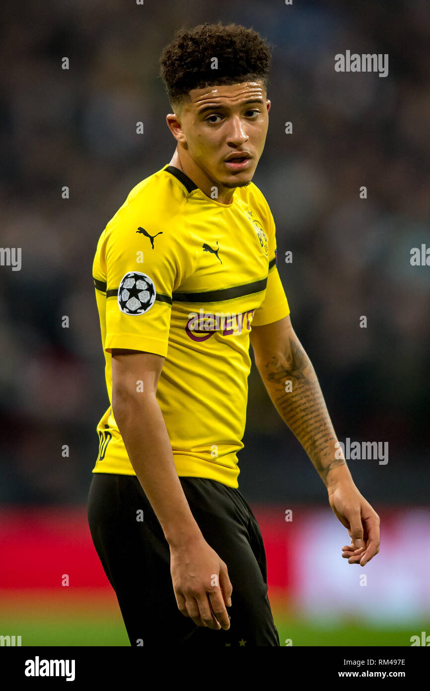 Londra, Regno Unito. Xiii Febbraio, 2019. Jadon Sancho del Borussia Dortmund durante la UEFA Champions League round di 16 match tra Tottenham Hotspur e Borussia Dortmund allo Stadio di Wembley a Londra, Inghilterra il 13 febbraio 2019. Foto di Salvio Calabrese. Solo uso editoriale, è richiesta una licenza per uso commerciale. Nessun uso in scommesse, giochi o un singolo giocatore/club/league pubblicazioni. Credit: UK Sports Pics Ltd/Alamy Live News Foto Stock