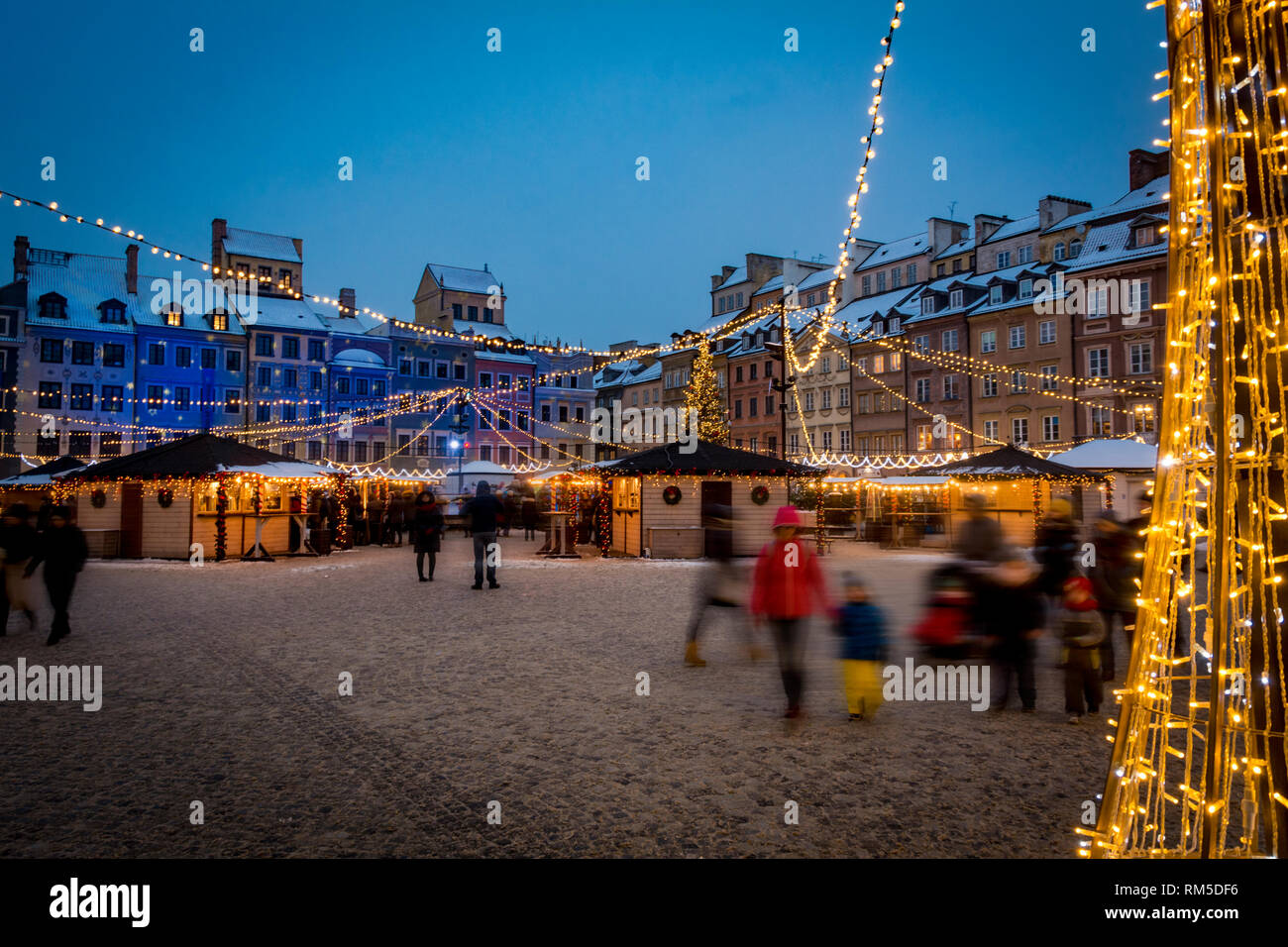 Scena di Natale a Varsavia piazza della città vecchia Foto Stock