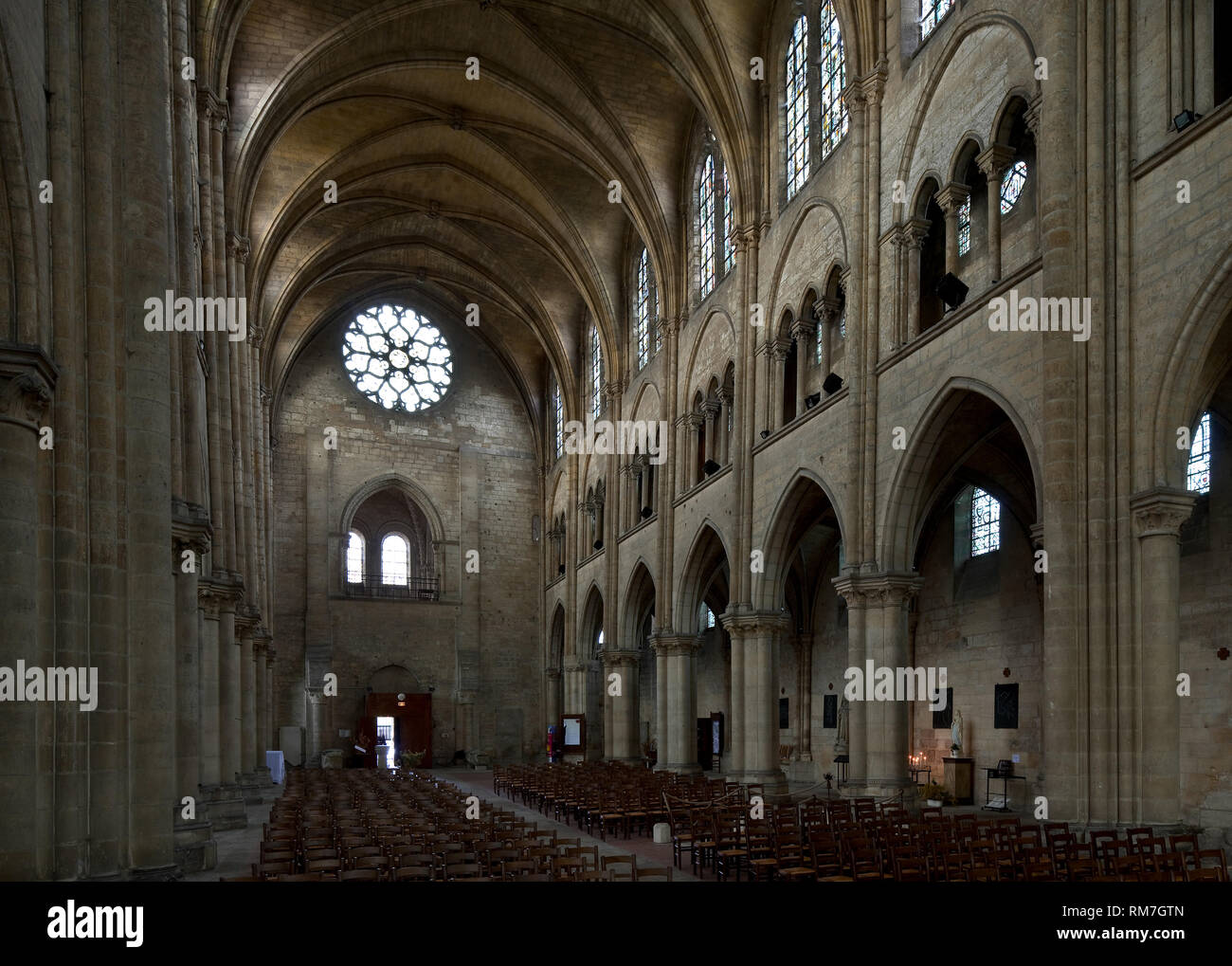 Ële Frankr-de-France St-Leu-d"Esserent Abbatiale Saint-Nicolas 67179 Innenraum nach Nord-Nord-ovest Foto Stock