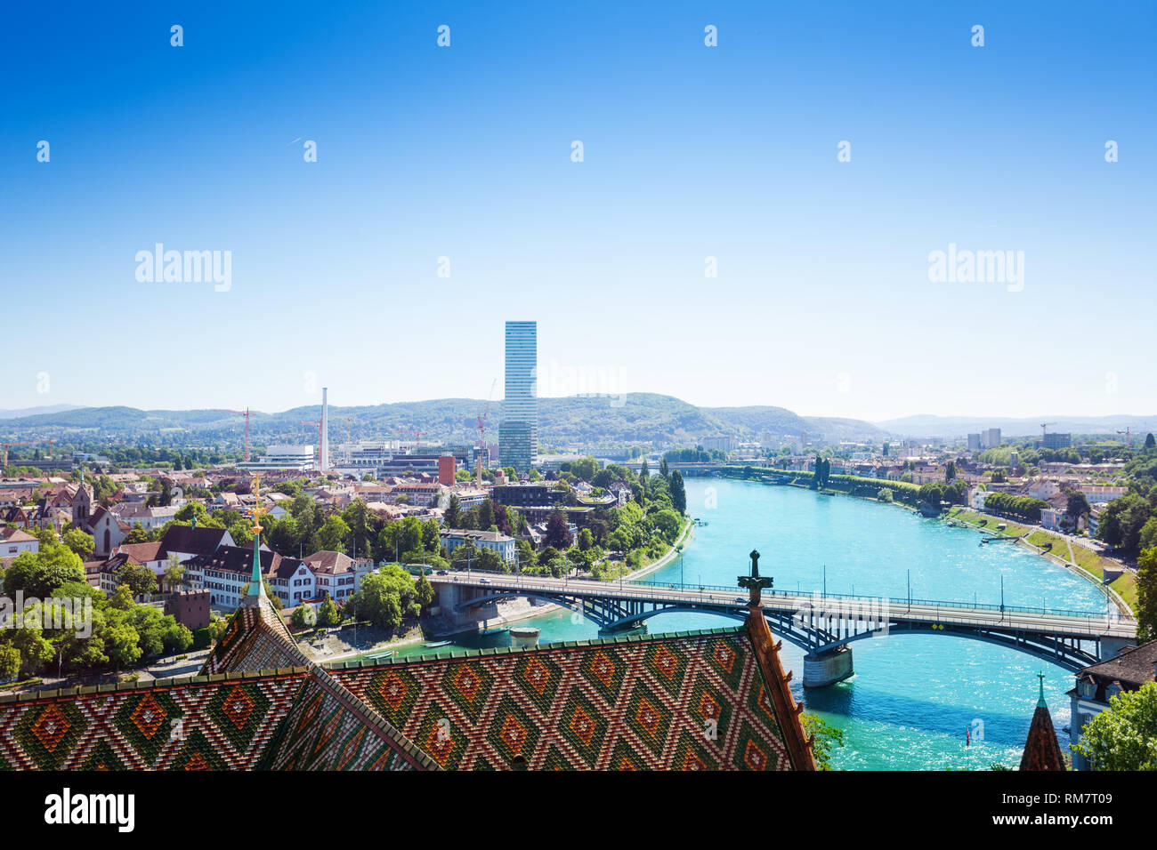 Basilea cityscape visto dal Minster tetto della cattedrale Foto Stock