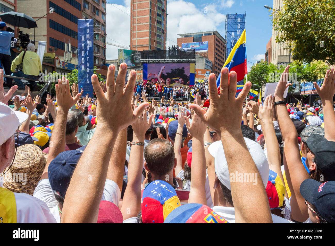 Marzo e rally chiamato per questo Martedì, 12 febbraio da Juan Guaidó, presidente dell'Assemblea nazionale prestato giuramento come Presidente del Venezuela wit Foto Stock