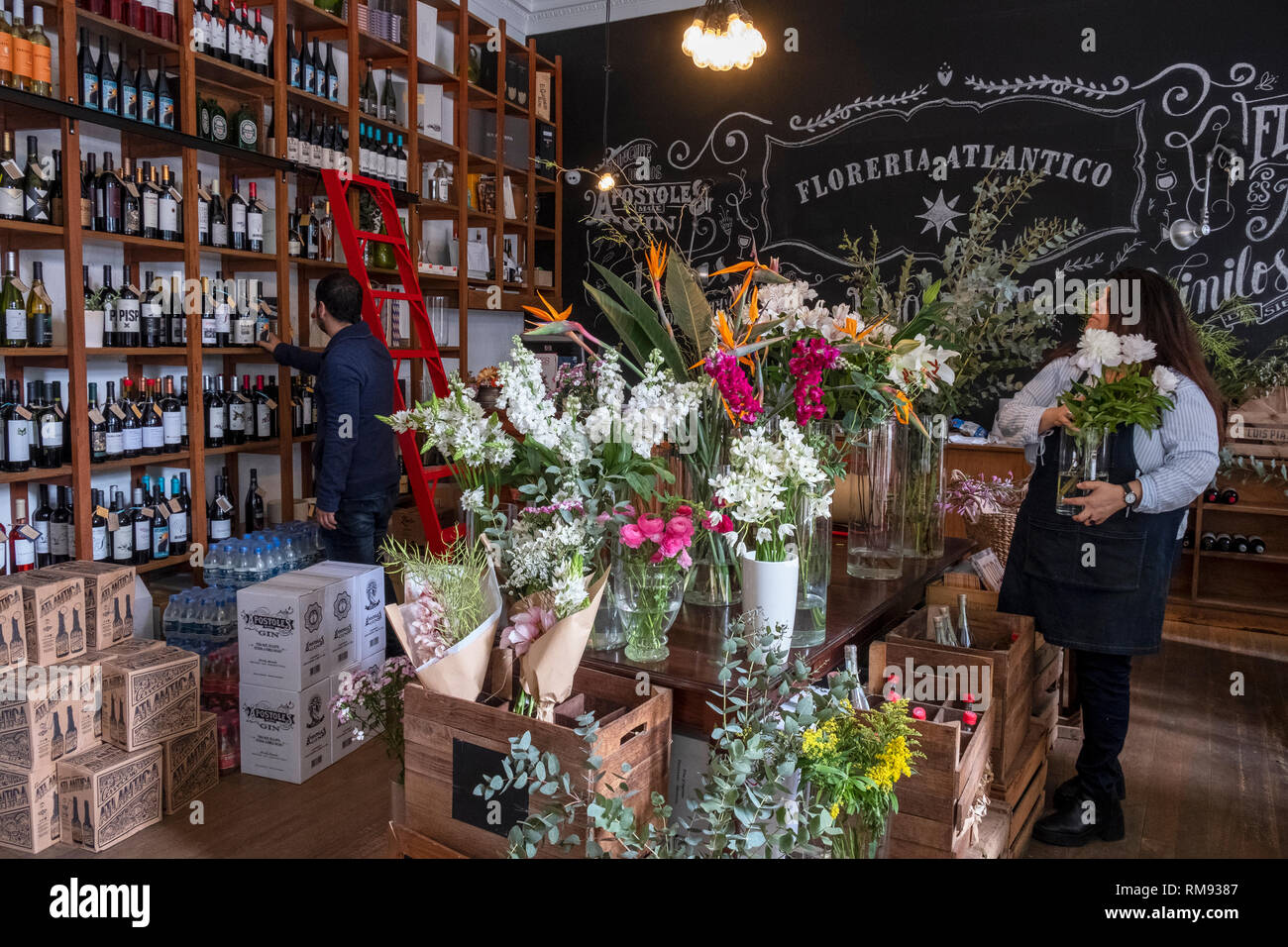 La Floreria Atlantico negozio di fiori, ristorante, bar e negozio di vino a Buenos Aires, Argentina Foto Stock