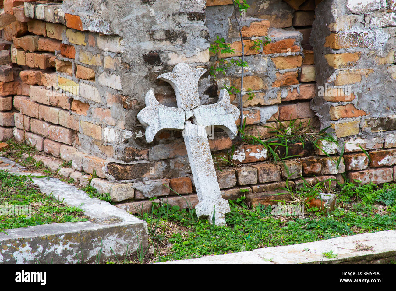 Attraversa nel vecchio cimitero, Brownsville, Texas Foto Stock