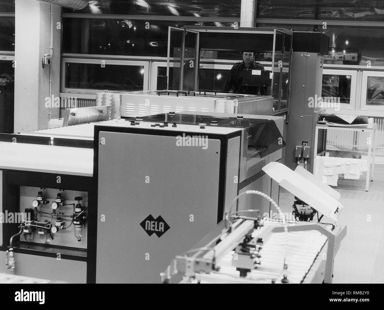 Macchine per la produzione di lastre in stamperia della Sueddeutsche Zeitung in Steinhausen. Foto Stock