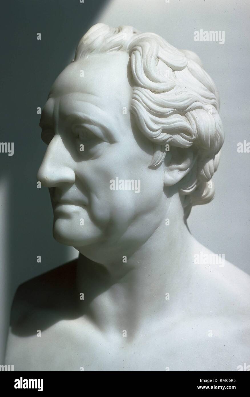 Johann Wolfgang von Goethe (Francoforte sul Meno 1749 - Weimar 1832), un poeta tedesco. Busto in marmo di Christian Daniel Rauch (1777-1857), un grande rappresentante del classicismo di Berlino, che è stato creato intorno al 1825. Foto Stock