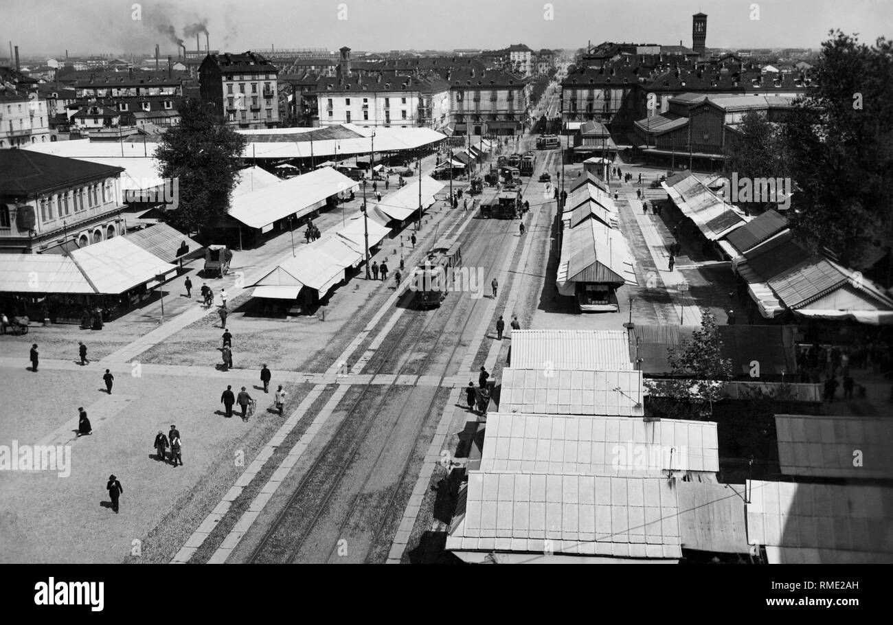Emanuele Filiberto square, TORINO, PIEMONTE, ITALIA 1920 1930 Foto Stock