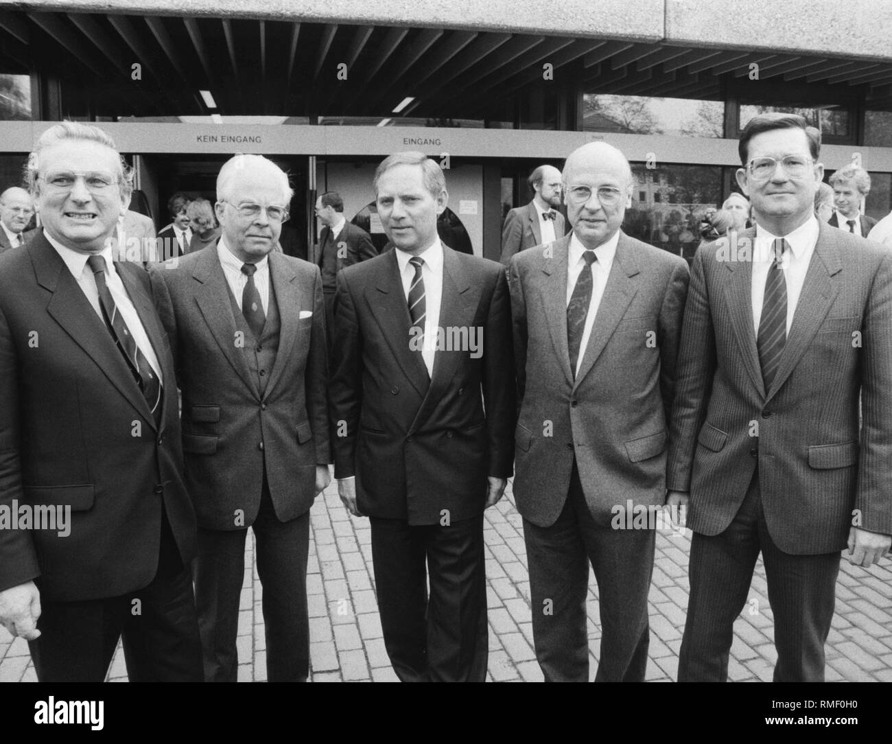 Wolfgang Schaeuble (al centro) con i suoi segretari di Stato Waffenschmidt, Neusel, Kroppenstedt e Spanger (da sinistra) Foto Stock