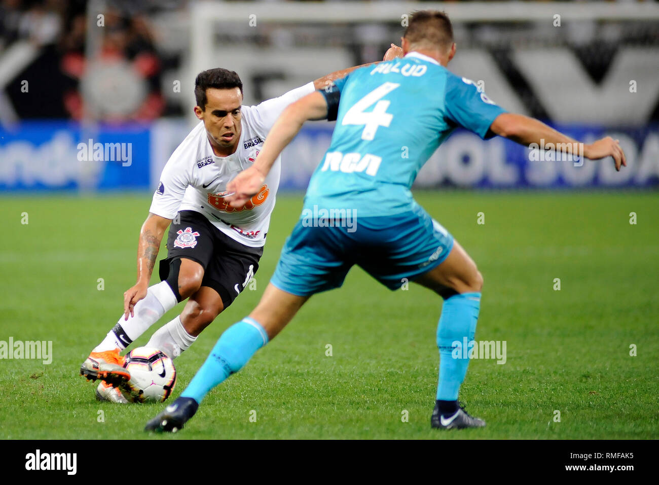 Corinzi x Racing-ARG - Corinzi' Jadson player concorsi offerta con Racing lettore durante il match in Corinzi Arena stadium per la Copa Sudamericana Championship 2019 Foto: Alan Morici / AGIF Foto Stock