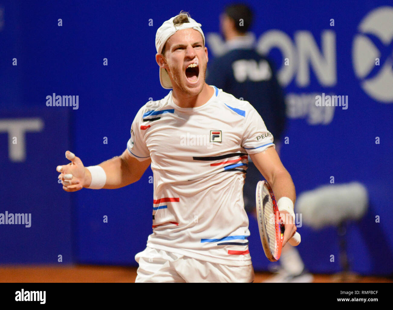 Buenos Aires, Argentina. 14 feb 2019. Locale preferito Diego Schwartzman (Argentina) avanza al prossimo round dell'Argentina aperto, un ATP 250 torneo di tennis. Credito: Mariano Garcia/Alamy Live News Foto Stock