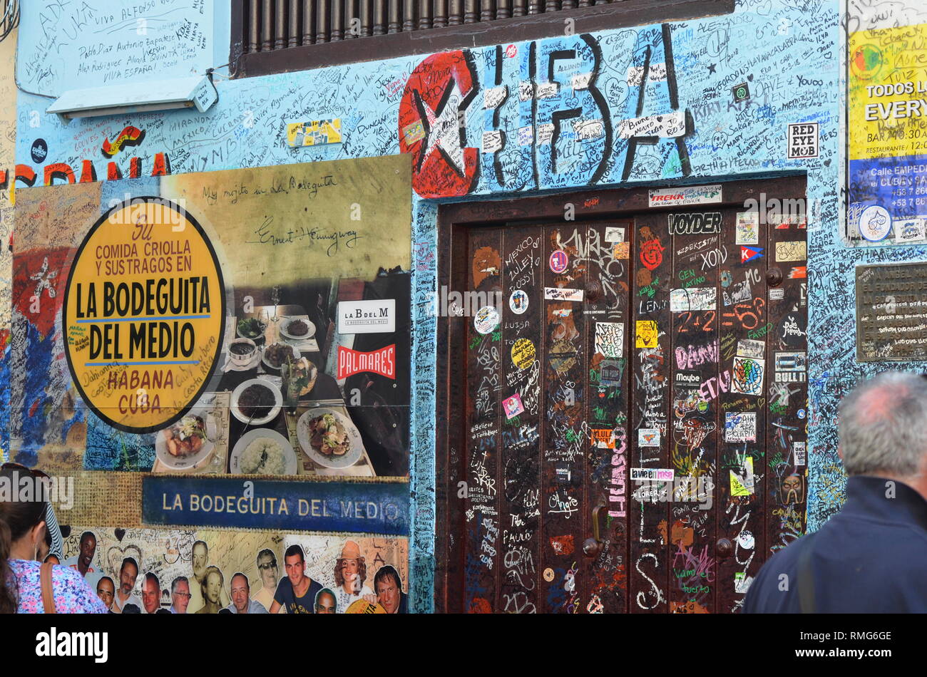 Havana Cuba - firma parete presso il famoso mojito bar La Bodeguita del Medio Foto Stock