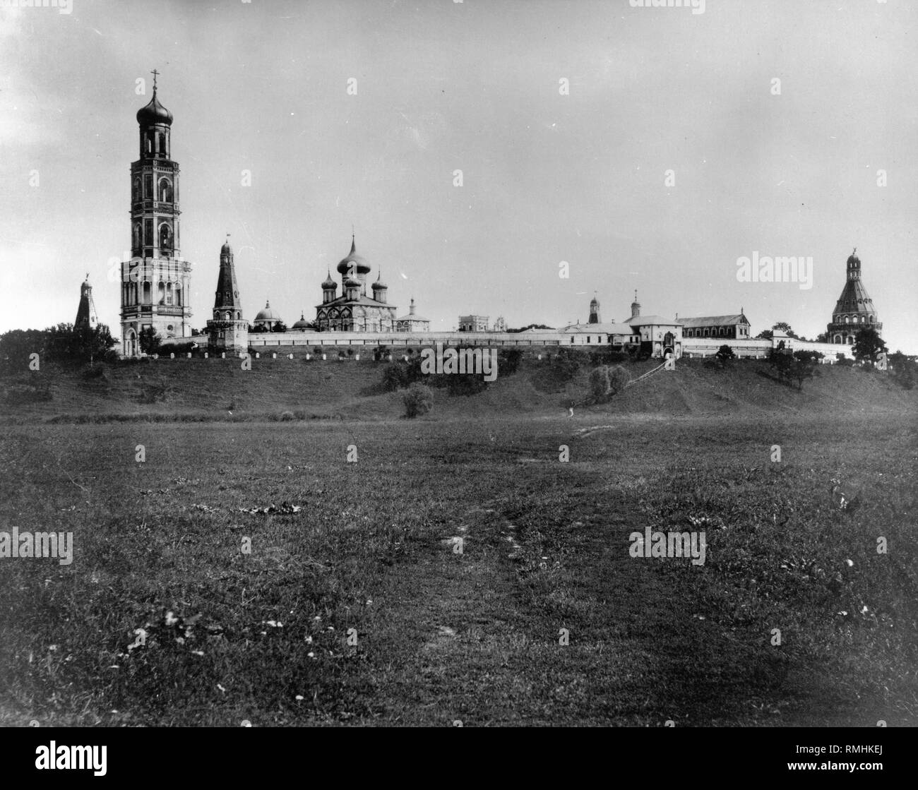 Il monastero di Simonov a Mosca. Foto di albumina Foto Stock
