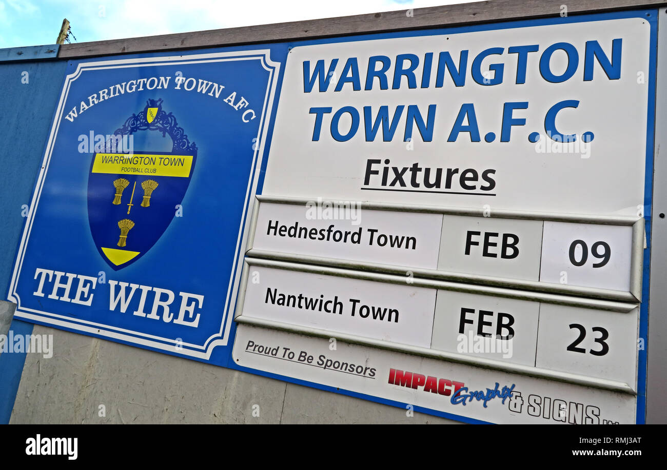 Parco a sbalzo, Casa di Warrington Town Football Club, (Stockton Heath Albion), Comune Lane, Latchford, Warrington, Cheshire WA4 2RS Foto Stock