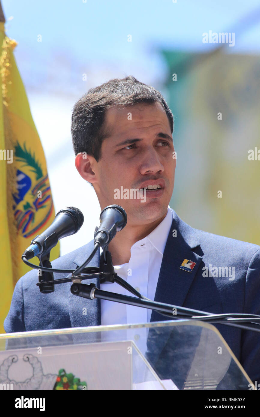Caracas, Venezuela Febbraio 12, 2019: immagine potente del venezuelano leader dell opposizione Juan Guaido, come frequenta un rally contro Nicolas Maduro il regime Foto Stock