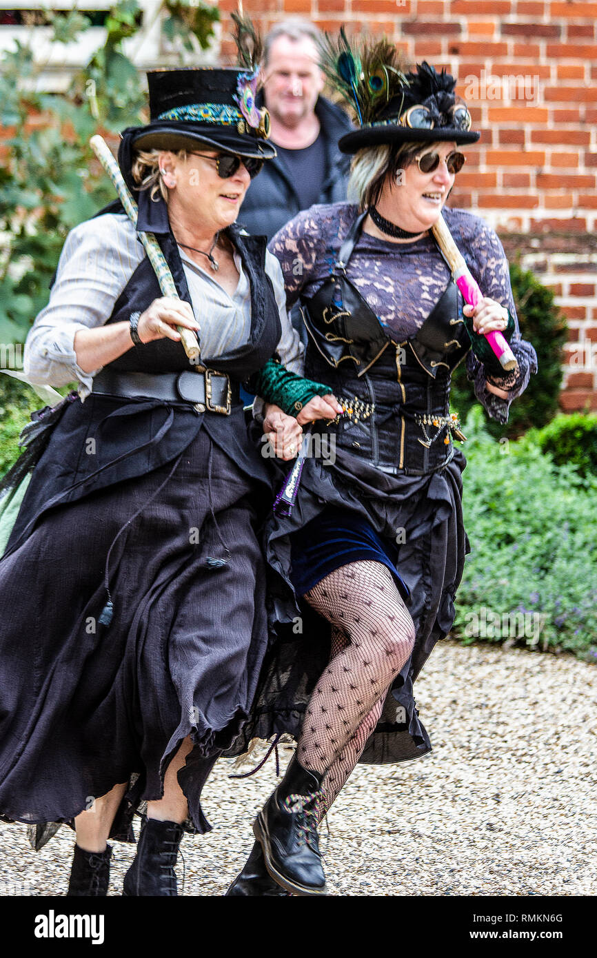 Hells Bells Morris ballerini Foto Stock