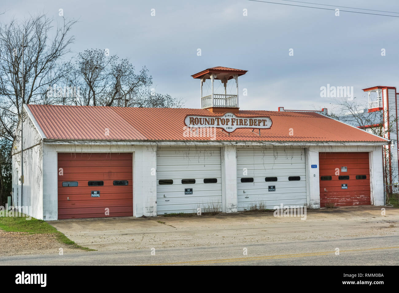 Round Top, Texas, Stati Uniti d'America - 27 dicembre 2016. Round Top Vigili del Fuoco edificio risalente al 1904. Foto Stock