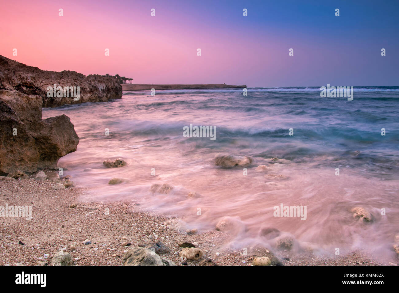 Costa del Mare alba e tramonto Foto Stock