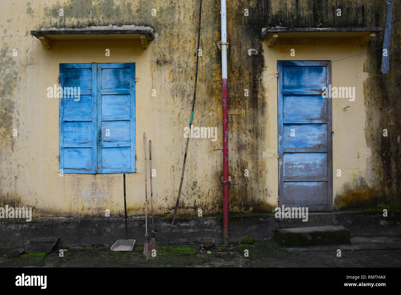 Un edificio sul sito del divino storehouse entro il Tieu al Mieu tempio complesso nella città imperiale, tonalità, Vietnam Foto Stock