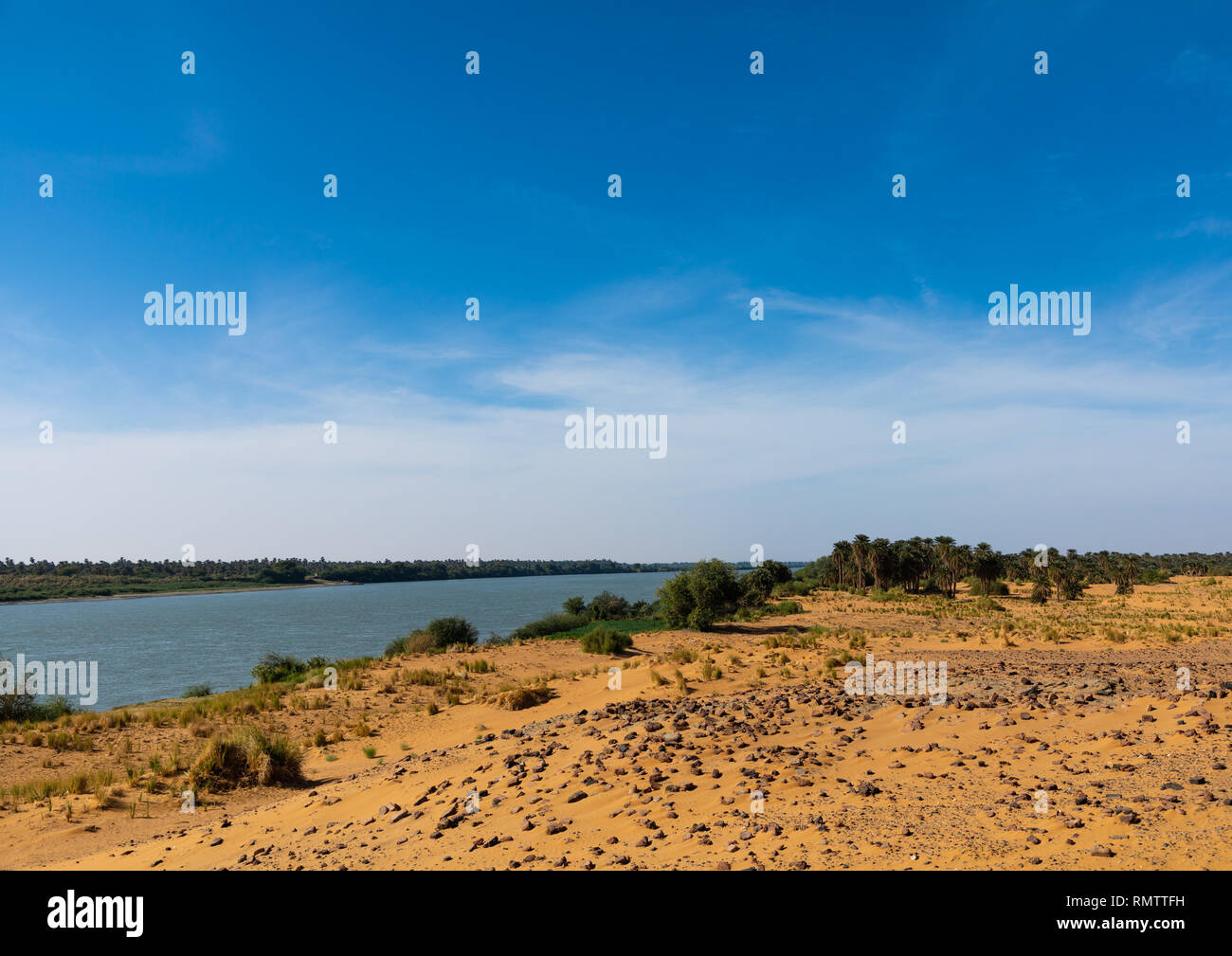 Ruiins affacciato sul fiume Nilo, la Nubia, Old Dongola, Sudan Foto Stock
