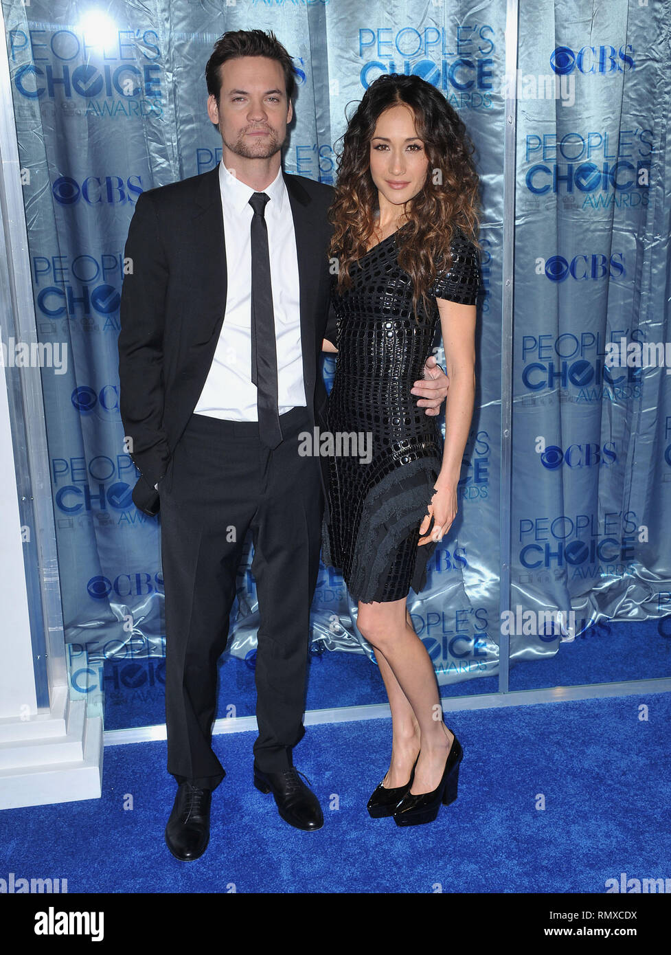 Maggie Q e Shane West - People's Choice Awards 2011 presso il Nokia Theatre di Los Angeles.Maggie Q e Shane West 53 evento nella vita di Hollywood - California, tappeto rosso Evento, STATI UNITI D'AMERICA, industria cinematografica, celebrità, fotografia, Bestof, arte cultura e intrattenimento, Topix celebrità moda, migliori della vita di Hollywood, evento nella vita di Hollywood - California, moquette rossa e dietro le quinte, movie celebrità, personaggi televisivi, musica celebrità, Topix, attori da lo stesso film e cast co star insieme. inchiesta tsuni@Gamma-USA.com, Credito Tsuni / STATI UNITI D'AMERICA, 2011 - Gruppo, TV e film cast Foto Stock