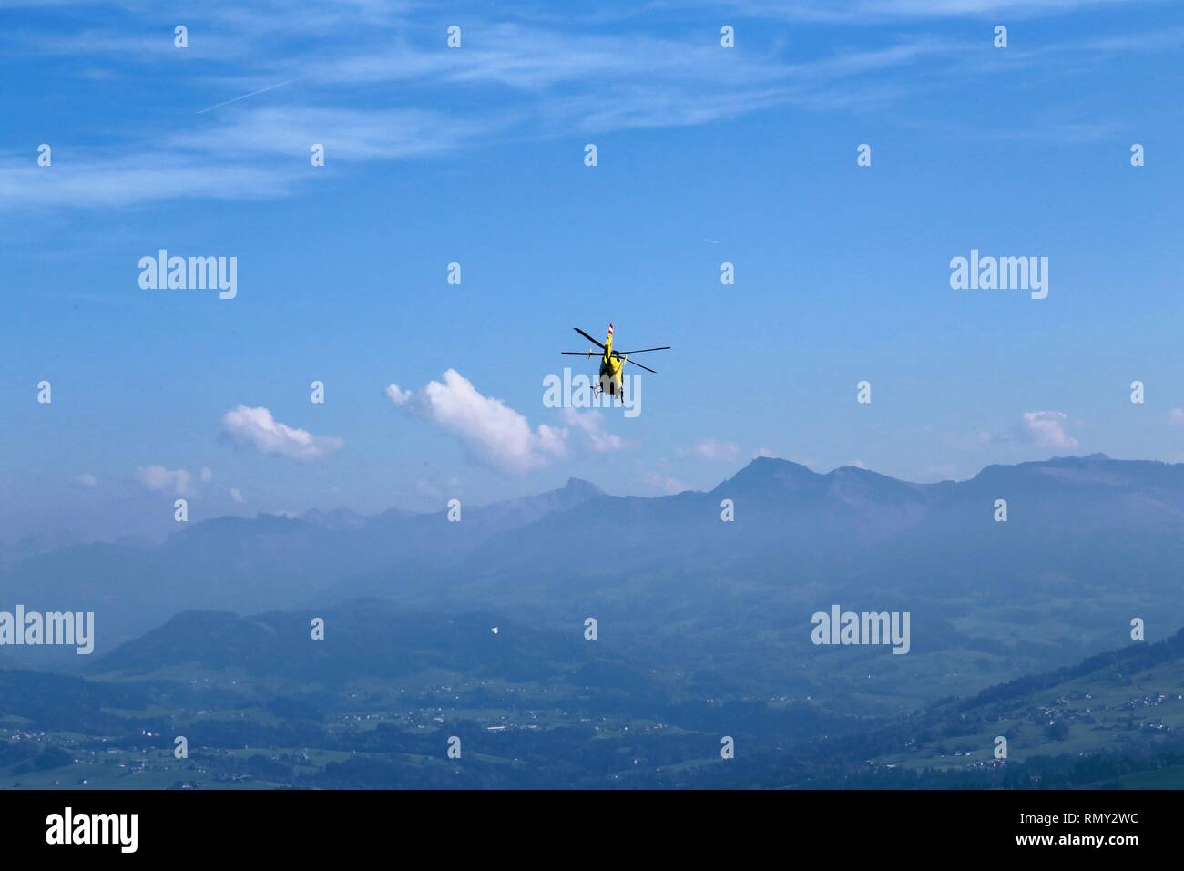 Austrian ÖAMTC Salvataggio in elicottero Foto Stock