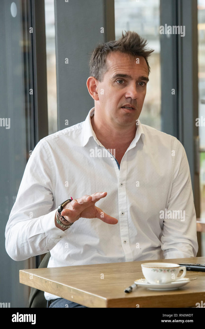 Dr Peter Frankopan in conversazione in Oxford, Inghilterra Foto Stock