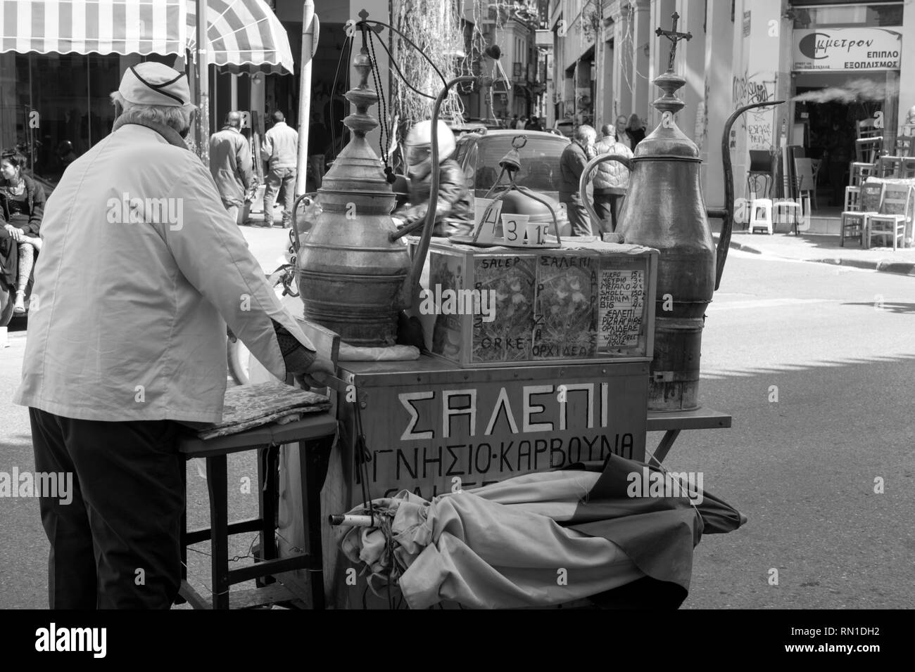 Salep street venditore , Atene Grecia Foto Stock