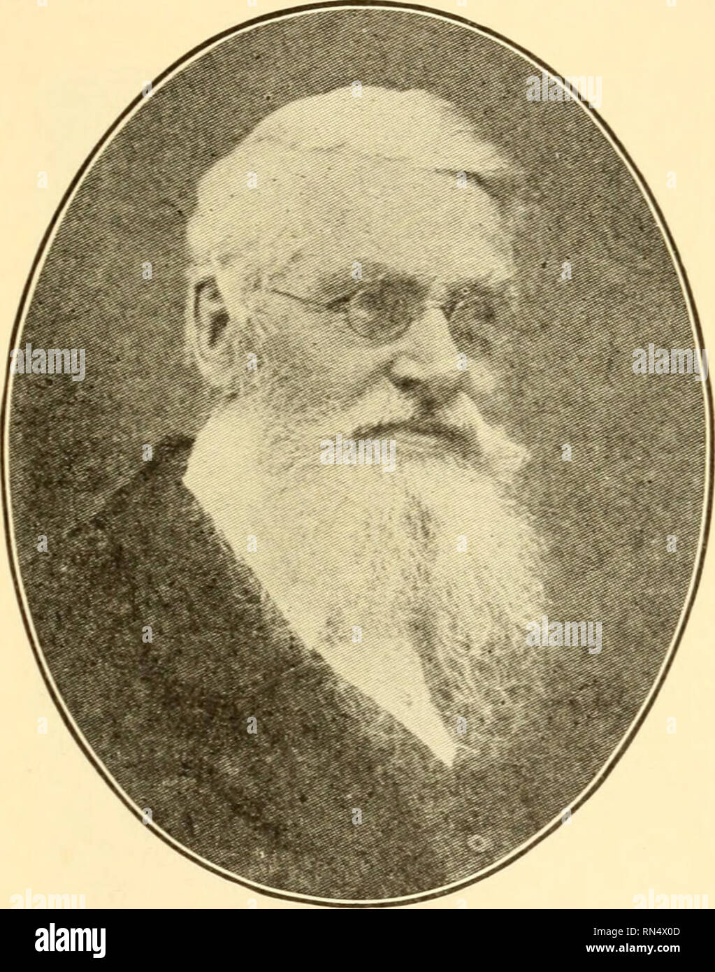 . Biologia animale. Biologia; Zoologia; fisiologia. Lo sviluppo della biologia 475 mutabilità delle specie; e dalla teoria della selezione naturale sulla base di lievi variazioni adattative determinando la sopravvivenza del più forte nella lotta per l'esistenza - che strano dire, Darwin e Wallace (1822-1913) raggiunto simultaneamente e independ- ingresso- Darwin "fatto la vecchia idea intellettuale corrente moneta." (figg. 236, 239, 311, 312) per giorno, come sappiamo, nessun rappresentante biologo interrogativi il fatto di evoluzione - "evoluzione conosce un solo eresia, la negazione. Fig. 311. -Alfred Russel Foto Stock