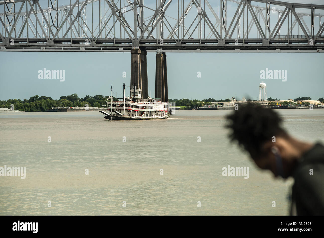 Natchez Steamboat lungo il fiume Mississippi, New Orleans, Louisiana, Stati Uniti d'America, America del Nord Foto Stock