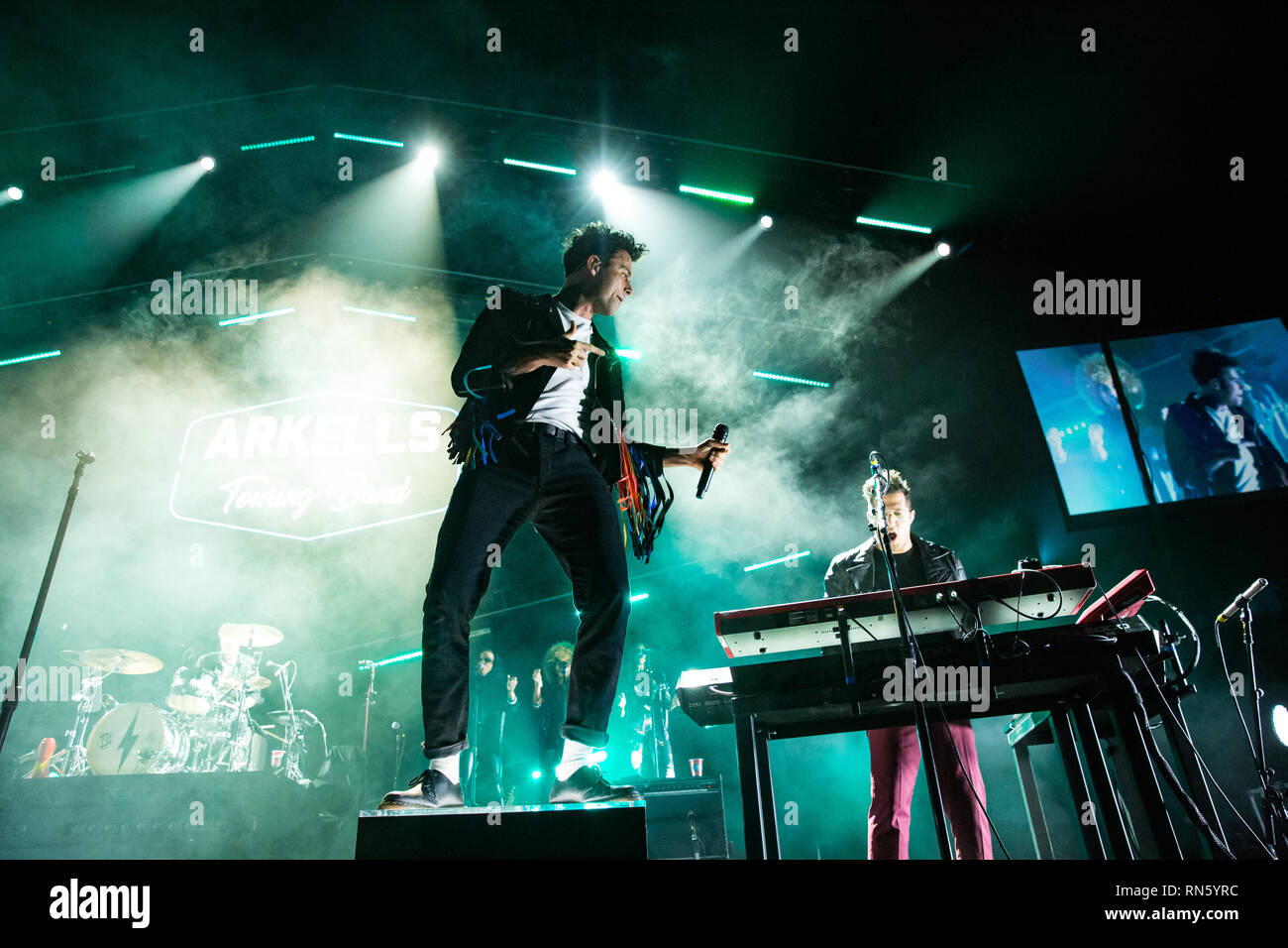 Toronto, Canada. 16 feb 2019. Eseguire Arkells a Scotiabank Arena, Toronto Credito: topconcertphoto/Alamy Live News Foto Stock