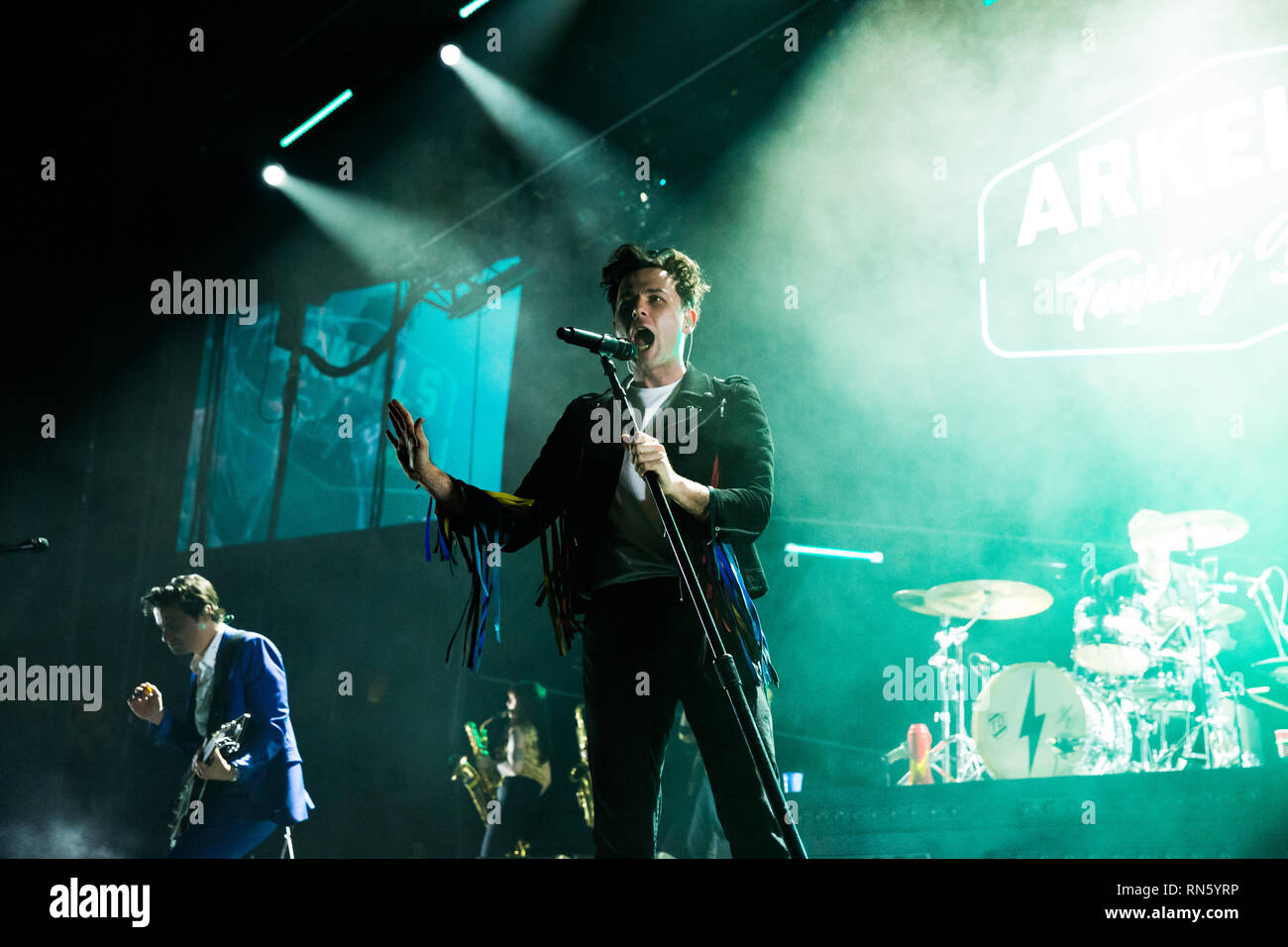 Toronto, Canada. 16 feb 2019. Eseguire Arkells a Scotiabank Arena, Toronto Credito: topconcertphoto/Alamy Live News Foto Stock