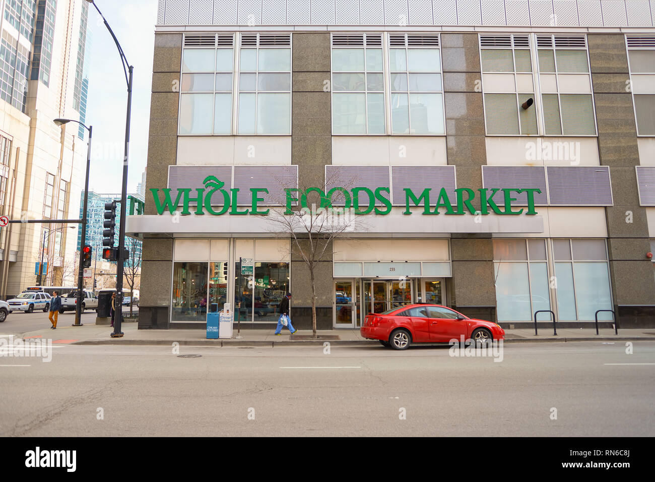 CHICAGO, IL - circa marzo, 2016: ingresso di Whole Foods Market. Whole Foods Market Inc. è un americano di catena di supermercati esclusivamente con alimenti Foto Stock