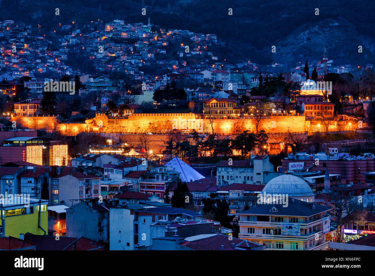 Vista della Cittadella Tophane, Bursa, Turchia Foto Stock