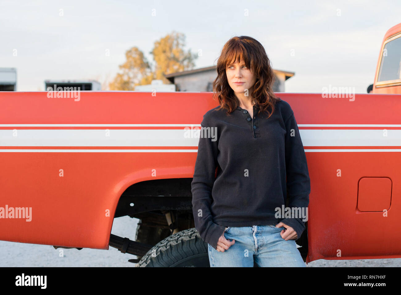 Destroyer è un 2018 crimine americano film di fiction diretto da Karyn Kusama, da una sceneggiatura di Phil Hay e Matt Manfredi. Esso stelle Nicole Kidman, Toby Kebbell, Tatiana Maslany, Scoot McNairy, Bradley Whitford, e Sebastian Stan e segue un undercover LAPD ufficiale che deve prendere fuori i membri di una gang, anni dopo il suo caso è stato bruciato. Questa fotografia è fornito per il solo uso editoriale ed è il copyright del film company e/o il fotografo designato assegnato dal film o società di produzione. Foto Stock